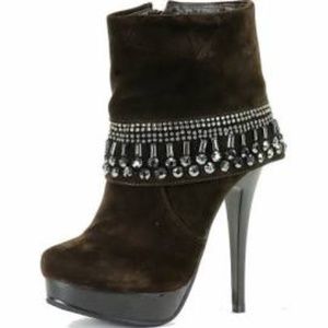 COPY - Studded Fold Ankle Boots